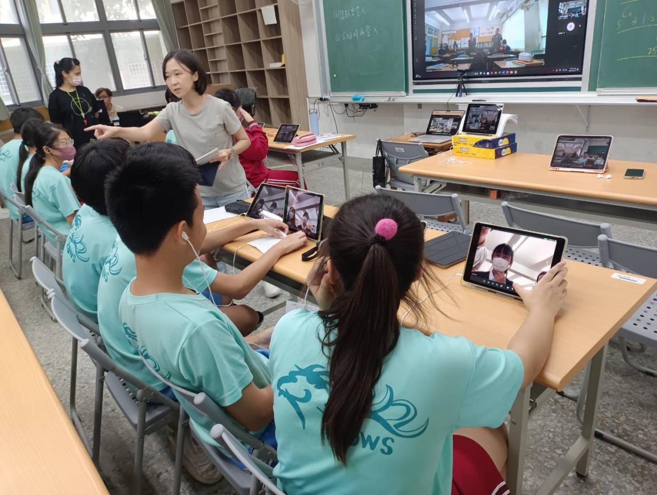 https://schoolweb4.tn.edu.tw/~wsjh_web/uploads/tadgallery/2024_11_14/613_28230_0.jpg 113.11.14台日線上交流