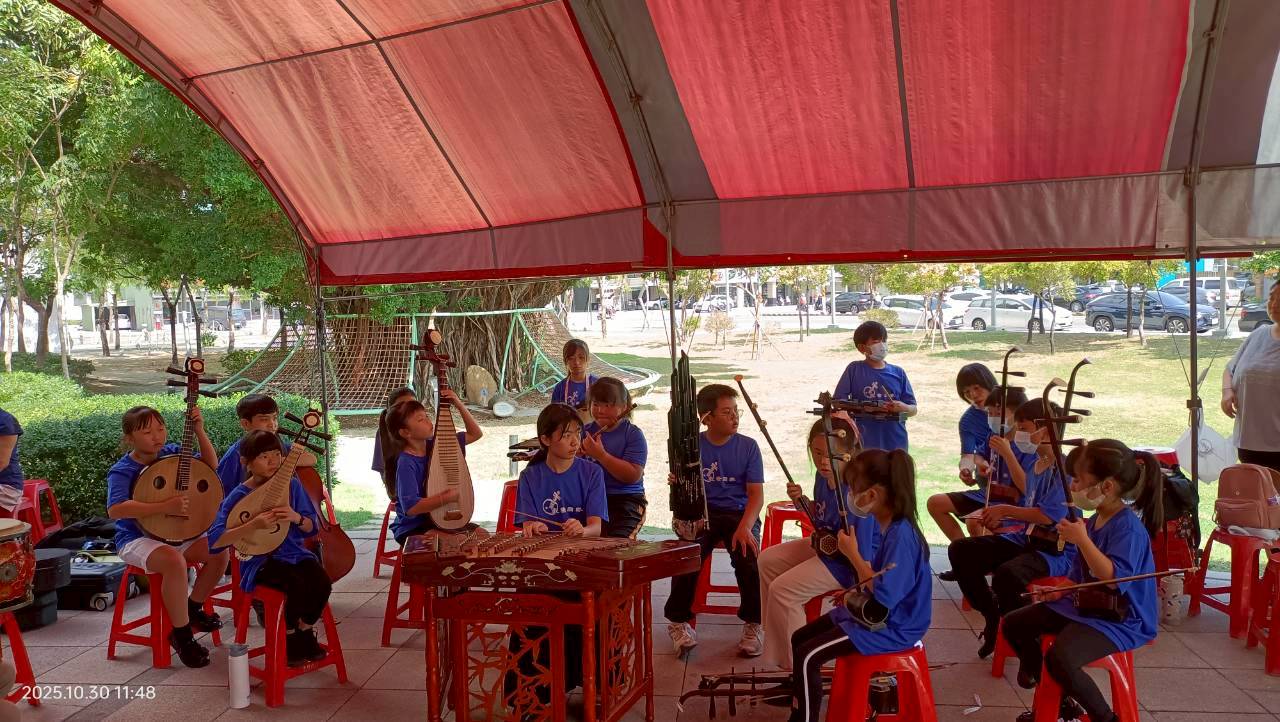 https://schoolweb4.tn.edu.tw/~ykes_test/uploads/tadgallery/2025_11_26/3421_LINE_ALBUM_20251030台南市音樂比賽_251031_18.jpg 