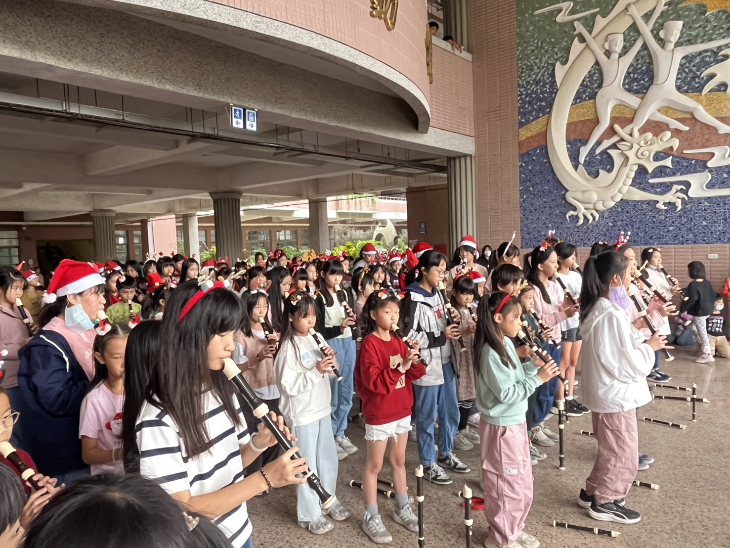 https://schoolweb4.tn.edu.tw/~ykes_test/uploads/tadgallery/2026_01_02/3436_S__55132222_0.jpg 