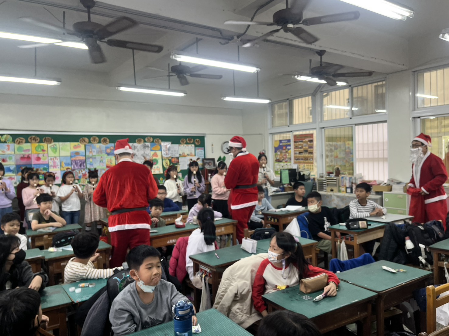 https://schoolweb4.tn.edu.tw/~ykes_test/uploads/tadgallery/2026_01_02/3440_S__55132255_0.jpg 